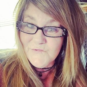 Meet your Posher, Suzie